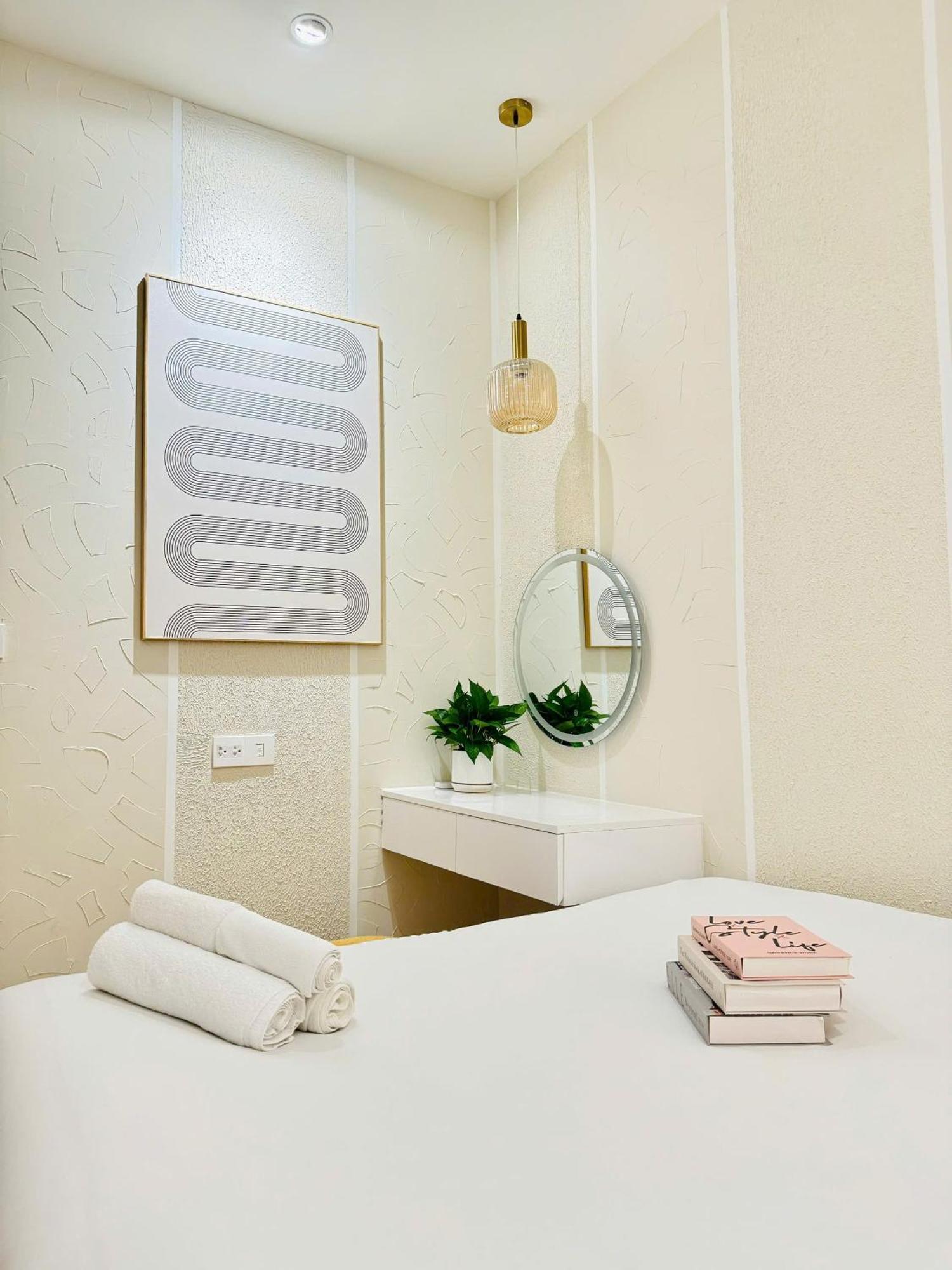 Soho Apt - Luxury Stay, Next To Benthanh Market Ho Chi Minh-stad Buitenkant foto